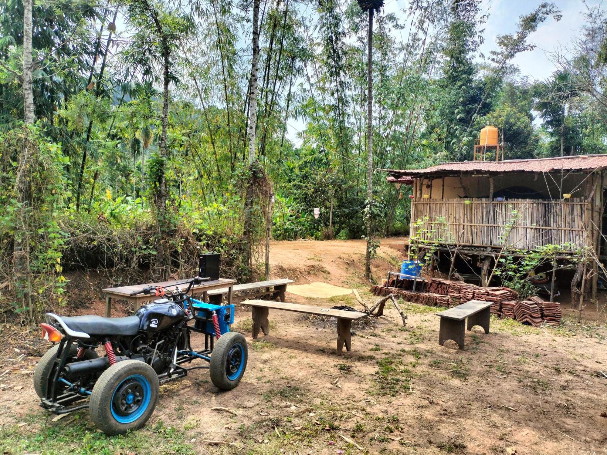 Willa Sambrama Wood House Madikeri Zewnętrze zdjęcie